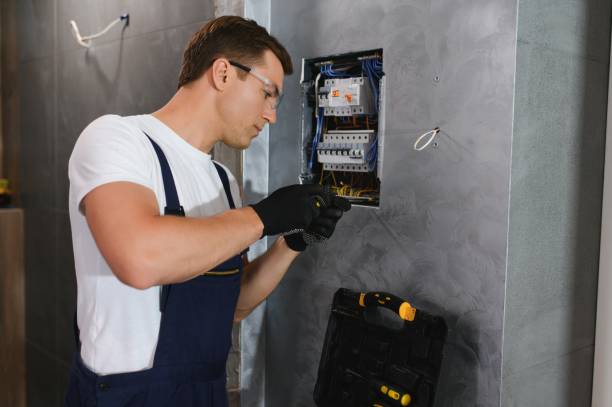 Best 24-Hour Electrician  in Bushnell, FL